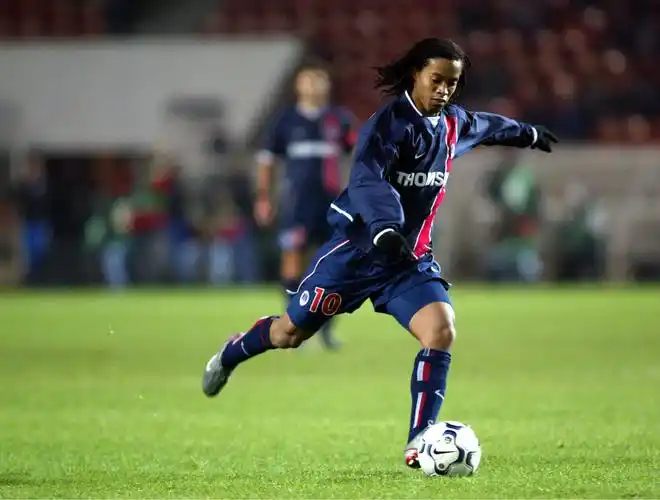 马斯仍然是 马斯仍然是