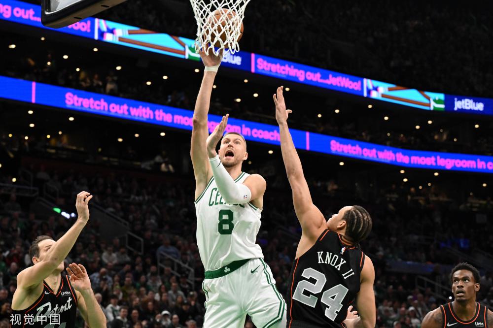 在他光芒萬 在他光芒萬